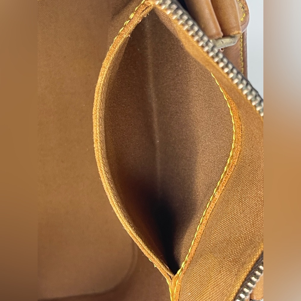 Louis Vuitton Alma Hand Bag - Picture 12 of 16